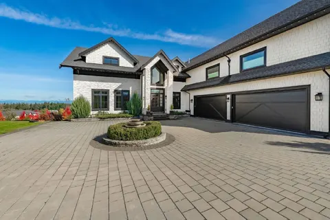 Best Roofing & Construction Builders LLC