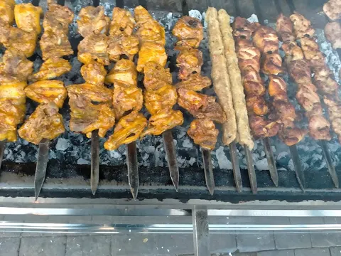 Chohan Fish Corner in Sheikhupura, Punjab