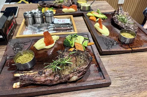 SteakAway - Gulberg (Burgers & Steaks) in Lahore, Punjab