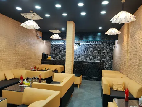 Pizza in Chak 90 Morr, Punjab