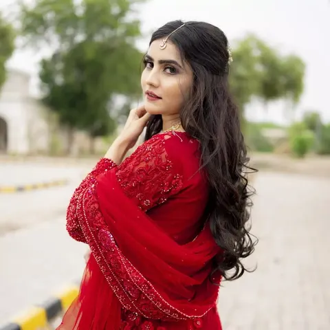 Esha's Makeup Studio in Bahawalpur, Punjab