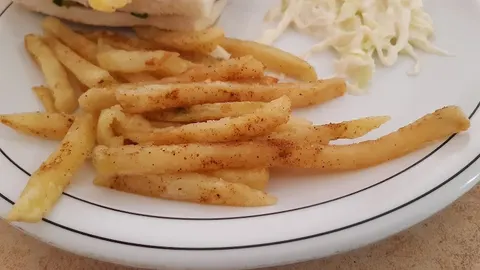 Clifton Gril Fast Food in Lahore, Punjab