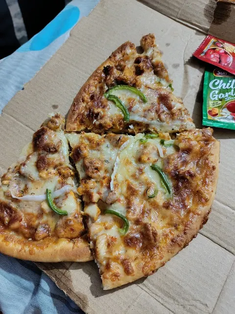 Arshad Fast Food & Pizza Cafe in Khanewal, Punjab