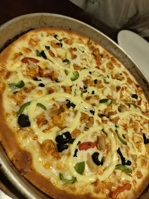 24 Wall Street Pizza in Lahore, Punjab