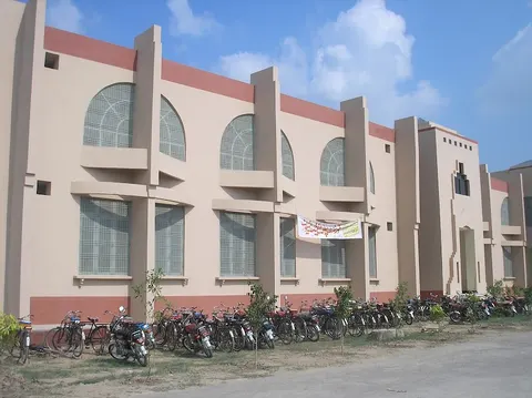 Government College of Technology Kamalia in Kamalia, Punjab
