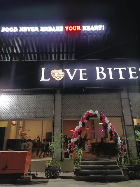 Love Bites - Grill & Pizza (Sargodha) in Sargodha, Punjab
