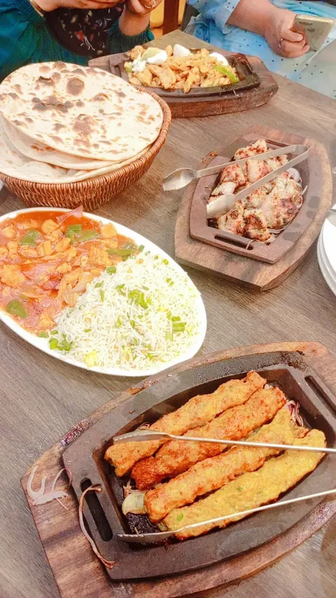 Pind Restaurant Sheikhupura in Sheikhupura, Punjab