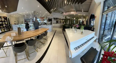 Tre Vele in Sandy Springs, GA
