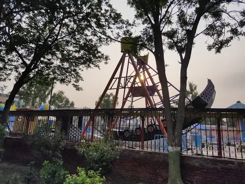 Rehmat-ul-lil-Alameen Park Play Land in Sargodha, Punjab