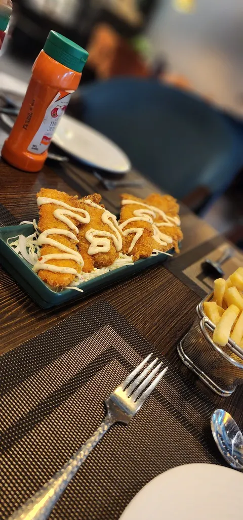 Cafe Janoshi in Okara, Punjab