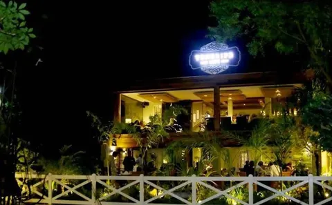 Tenerife Café in Lahore, Punjab