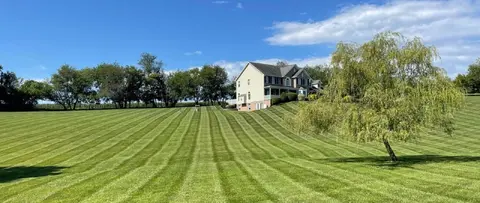 Edward's Lawn & Landscaping
