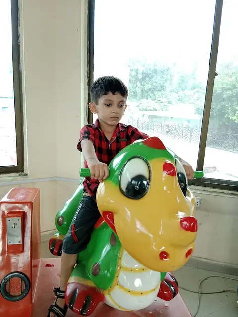 Hatim Tai Play land (sasta bazar) in Gujranwala, Punjab