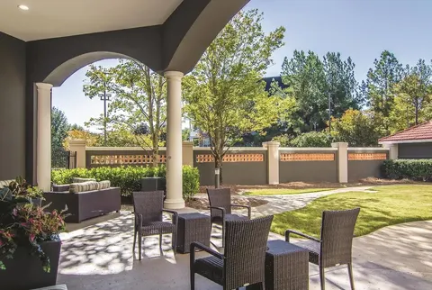 La Quinta Inn & Suites by Wyndham Atlanta Perimeter Medical in Sandy Springs, GA
