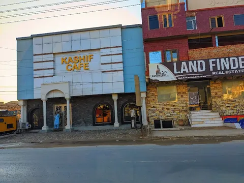 New Kashif Cafe & Restaurant in Dera Ghazi Khan, Punjab