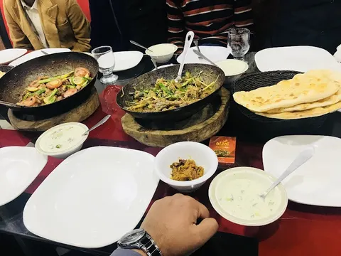 Madani Restaurant Sheikhupura in شيخوپورہ, پنجاب