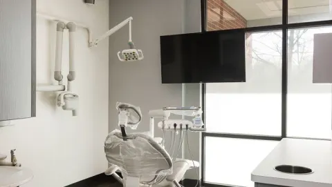 Gujrat Dental Clinic Dr.Tayyab Rauf in Gujrat, Punjab