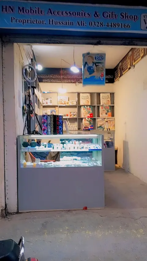 Karachi Silver Spoon Liberty Market Lahore in Lahore, Punjab