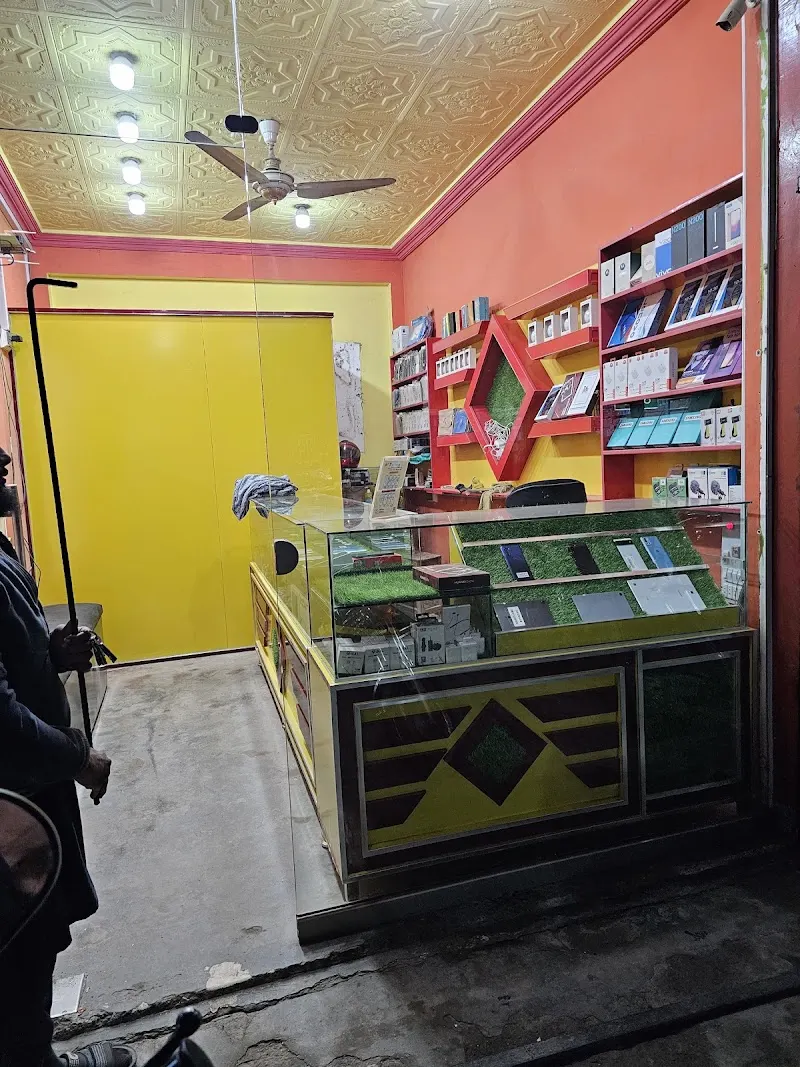 BODLA MOBILES (A&J COMMUNICATION), Theater Supply Store in Pākpattan