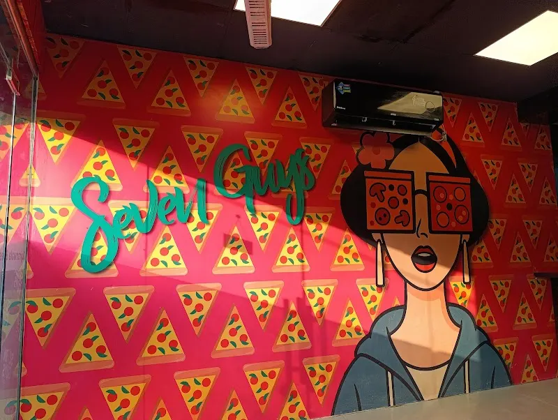 Seven guys, Sundae Restaurant in Gujranwala