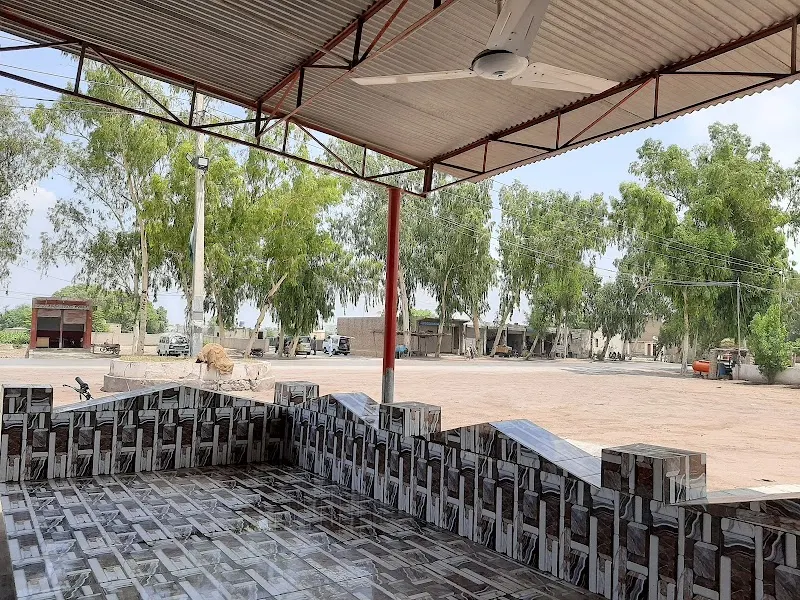 Quetta Chaman Loading Hotel (Deenu's Hotel), Pizza Takeaway in Rajanpur District