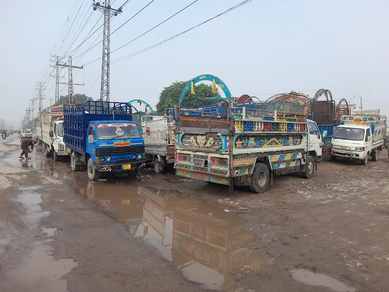 Geeway saich brothers goods transport chiniot