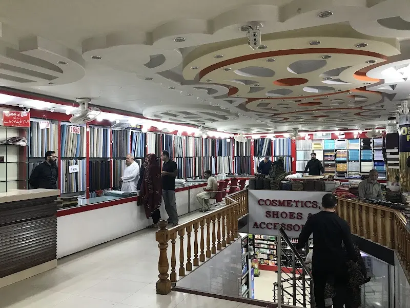 Al-Faisal Mall Basti, clothing store in Wah Cantt