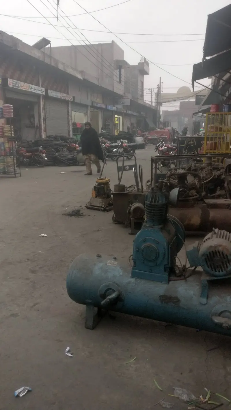 Bilal Gunj Market, Motor Scooter Dealer in Gujranwala