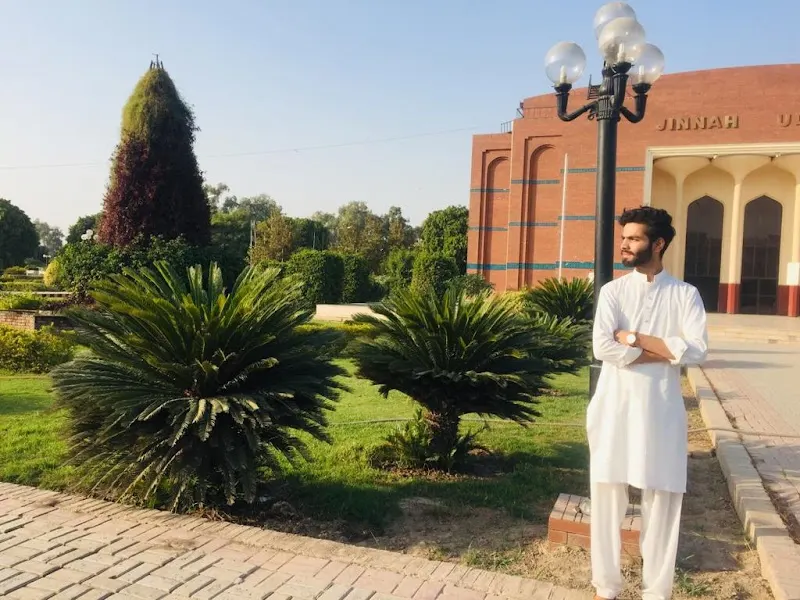 BZU Sub Campus Lodhran, Farrier Service in Lodhrān