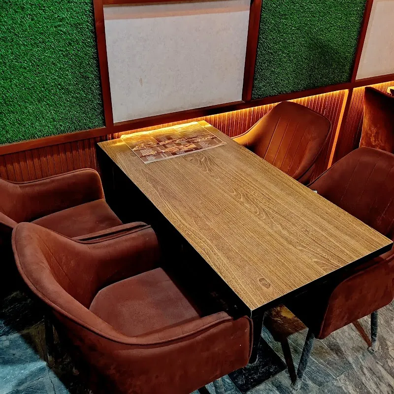 Iceflare Cafe, Scale Model Club in Narowal