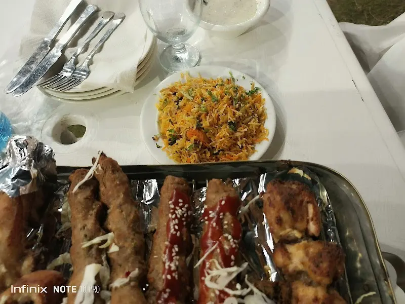 Al Kabir Restaurant & Fast Food, Koshari Restaurant in Jauharabad