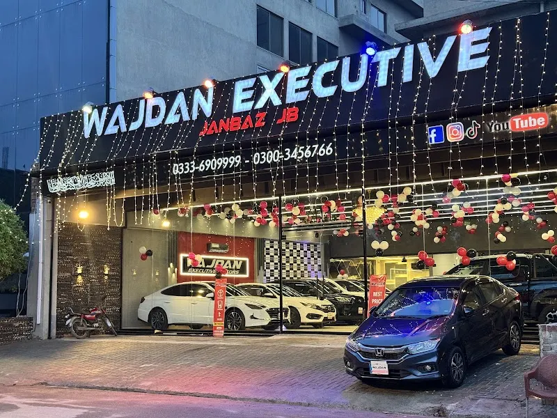Wajdan Motors Executive, Car dealer in Faisalabad