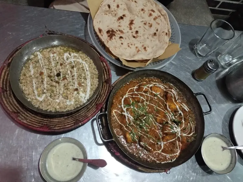 Tayyba Restaurant& Bar B Q&Fish Fry, Satay Restaurant in Toba Tek Singh