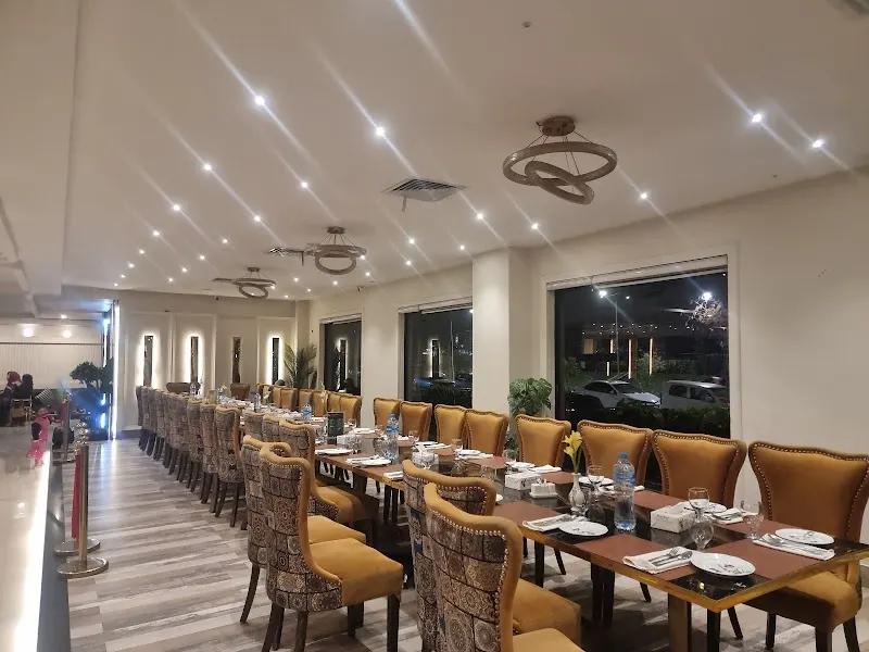 Silver Spoon Restaurant, Carvery in Faisalabad