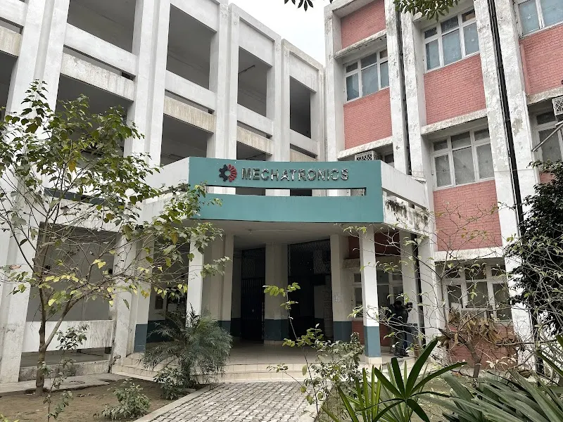 Department of Mechatronics and Control Engineering, Aeronautical Engineer in Lahore