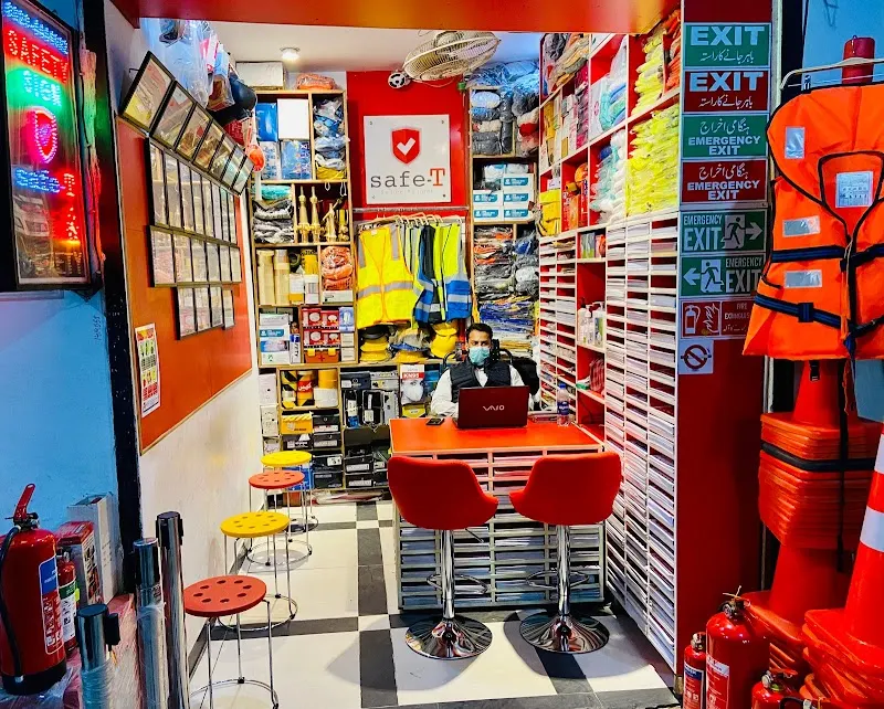 Safe-T | safety helmet, Coverall, vest jacket, glasses, shoes, Harness belt, signs, gloves | Reflective tape, safety items
