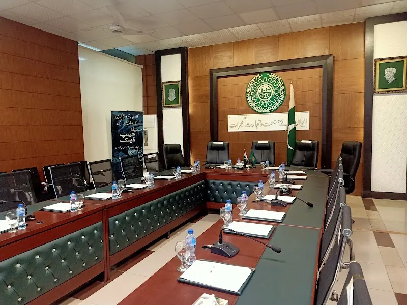 Gujrat Chamber Of Commerce, Convention Information Bureau in Gujrat