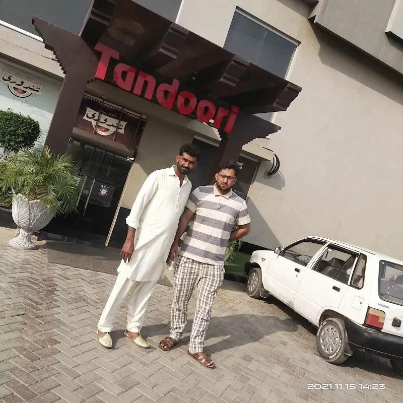 Tandoori Restaurant Burewala, Bar in Burewala