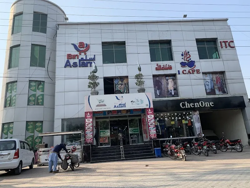 Bin Aslam Mall, Shopping Mall in Toba Tek Singh