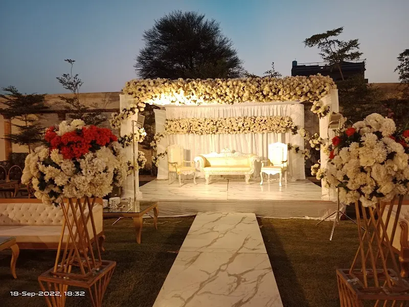 Royal Farm Multan, Curling Hall in Multan