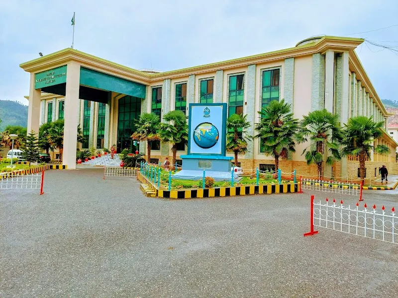 BISE Abbottabad ایجوکیشن بورڈ, Comprehensive Secondary School in Abbottabad