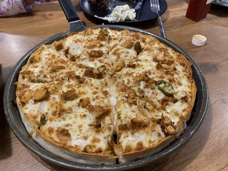 14th Street Pizza Co Khanewal, Berry Restaurant in Khanewal