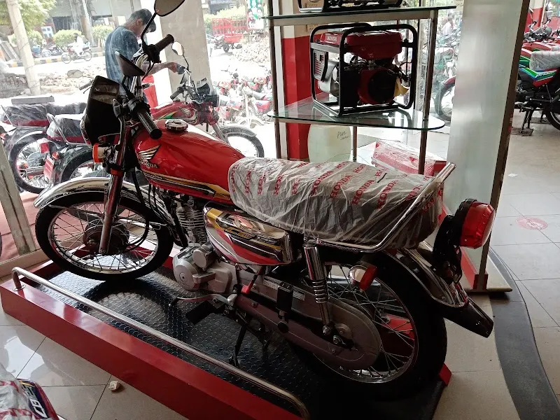 FARID HONDA CENTER, Car dealer in Faisalabad
