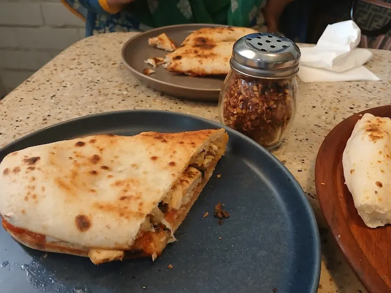 Solli's Pizza, Neapolitan Restaurant in Lahore