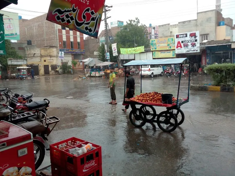 Gujjar Sweets Bakers گجر, Coffee Store in Gojra