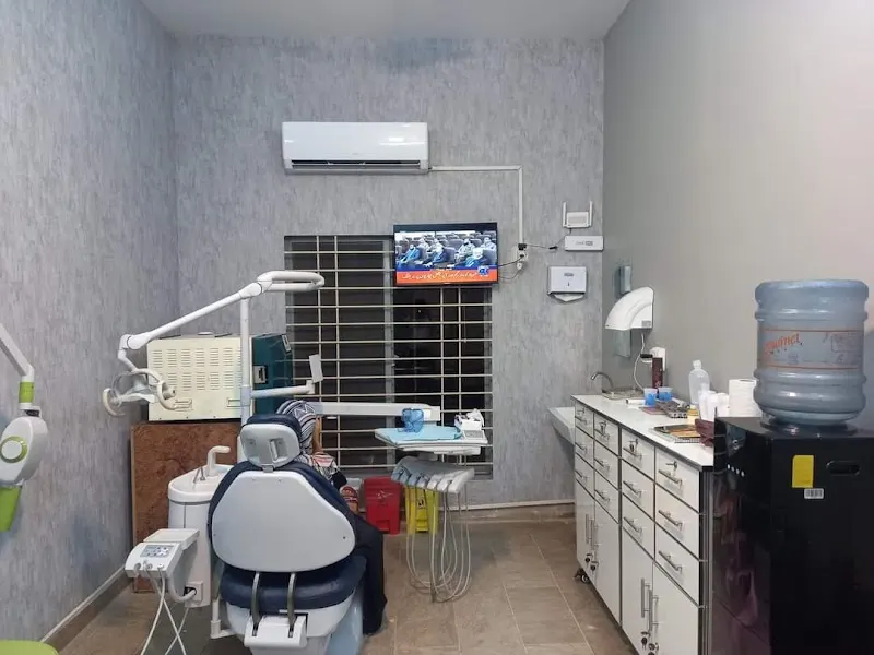 DentValley Dental clinic,Dr Muhammad Yaseen Khan ,Ali Ahmad Khan Hospital, Jhang