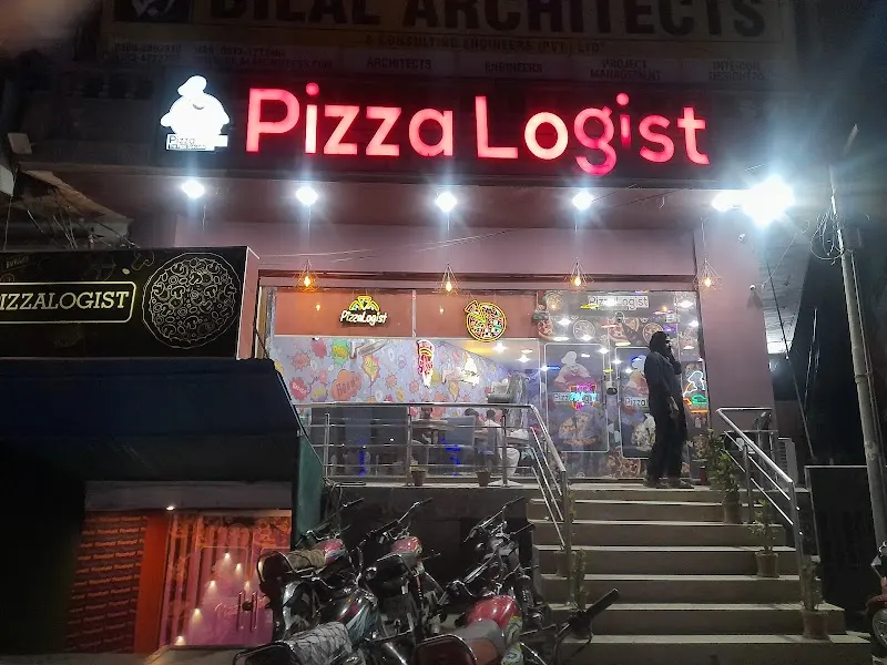 PizzaLogist, Pizza Takeaway in Bahawalpur