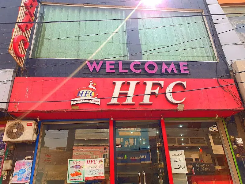 Halal Fried Chicks, Taco Restaurant in Hafizabad