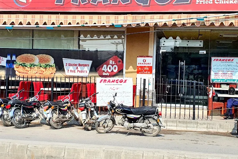 Frangoz Fried Chicken And Pizza,Ghanta Ghar,Cantt