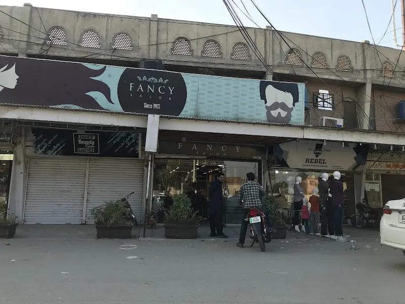 Fancy Men Salon, Fur Service in Sheikhupura